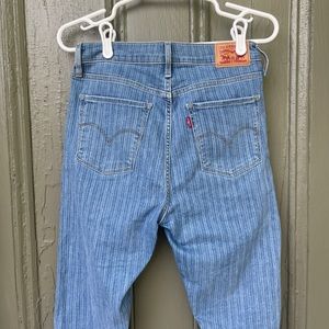 Levi’s | 720 High Rise Super Skinny Pin Stripe Denim Size 29